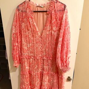 Alice and Olivia Tiered Midi Dress, size medium, excellent condition!